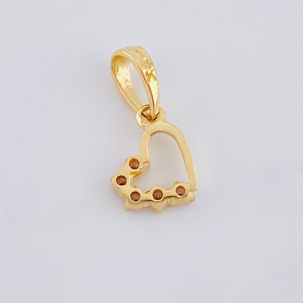 Dije Silueta Corazón 0.75 g / 1/2 in Oro Amarillo 18K