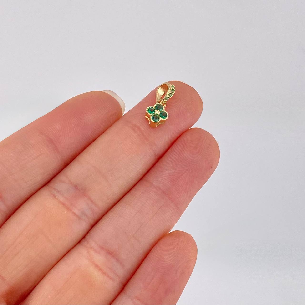 Topos Set Trebol 2.1g / in / 5.2mm Oro Amarillo 18K