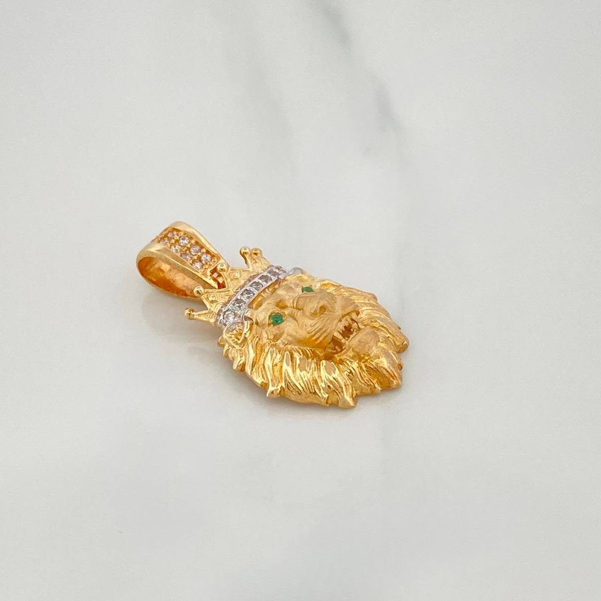 Dije León 3.55 g / 1 in Dos Oros Amarillo Blanco 18K