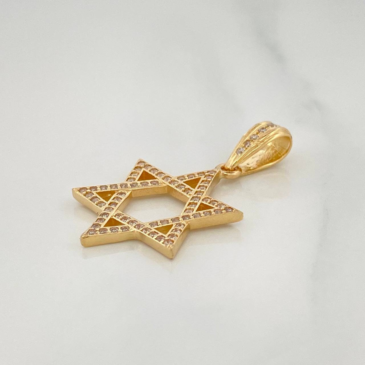 Dije Estrella De David 2.4 g / 1 1/4 in Oro Amarillo 18K