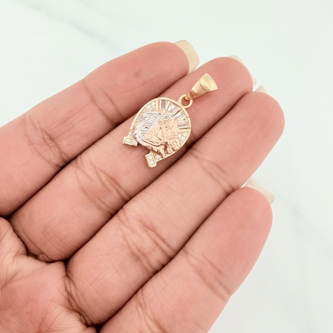 Dije Herradura Caballo 2.45 g / 1 in Tres Oros 18K