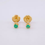 Stud Earrings Flower Four Petals Emeralds 9pts 1g / in / 3.9mm Yellow Gold 18K
