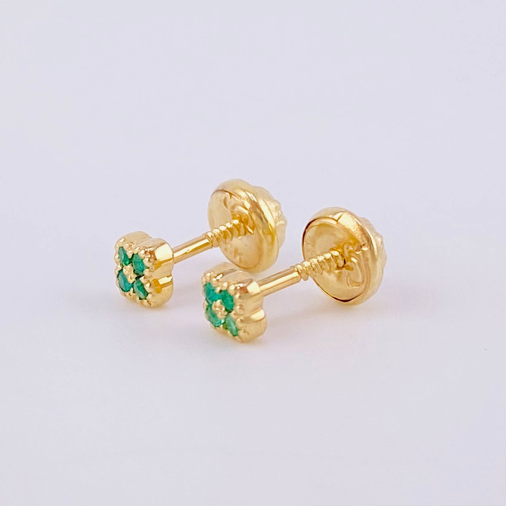 Clover Stud Earrings Emeralds 5pts 0.85g / in / 3.7mm Yellow Gold 18K