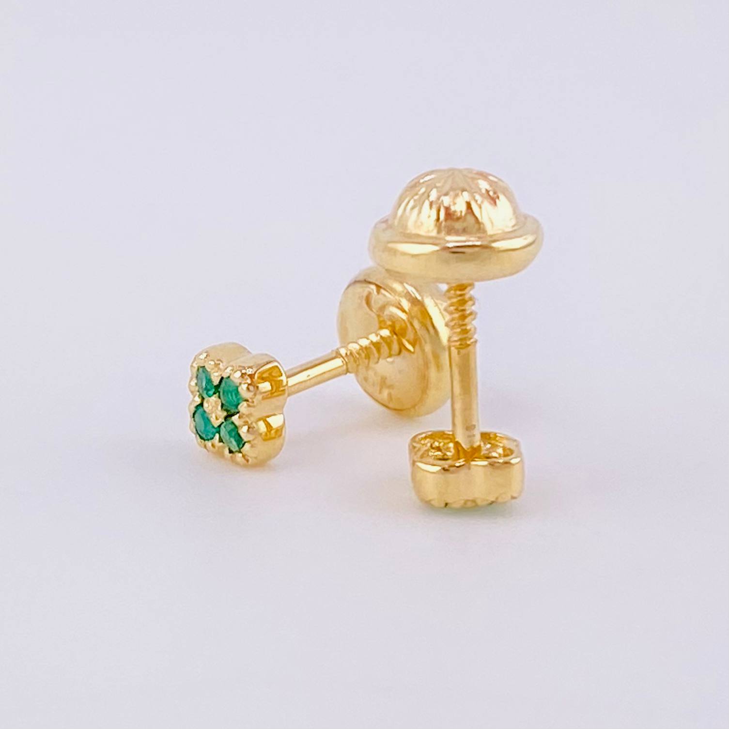 Clover Stud Earrings Emeralds 7pts 0.85g / in / 3.7mm Yellow Gold 18K