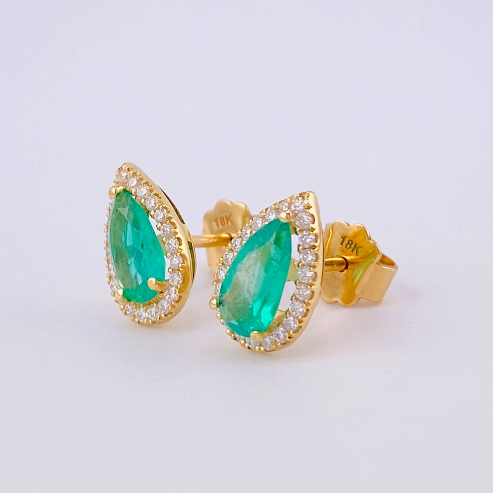 Stud Earrings Set Tears Halo with Emerald Pendant 2.23 carats Diamonds 34 points 3.3g / in / 10.9mm Yellow Gold 18K