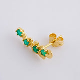 Luxury Piercing Emeralds 32Pts 0.85 g / 1 in 18K Yellow Gold