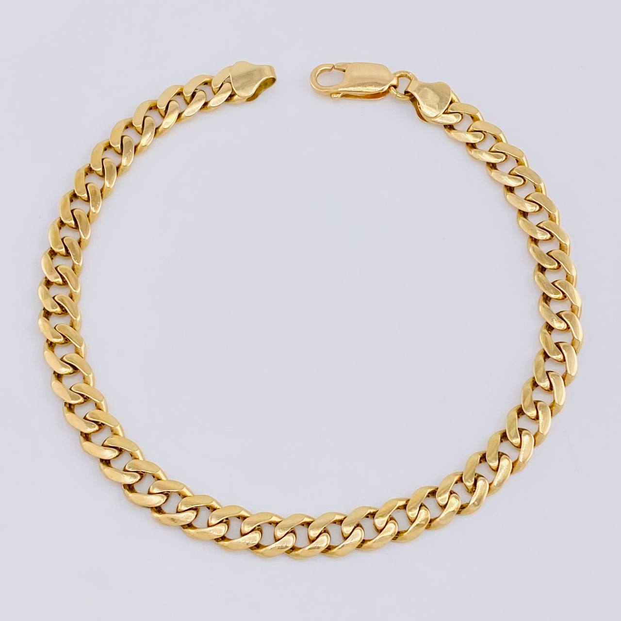 Pulso Cubano 9.7 g / 8 1/4 in / 6.9 mm Oro Amarillo 18K