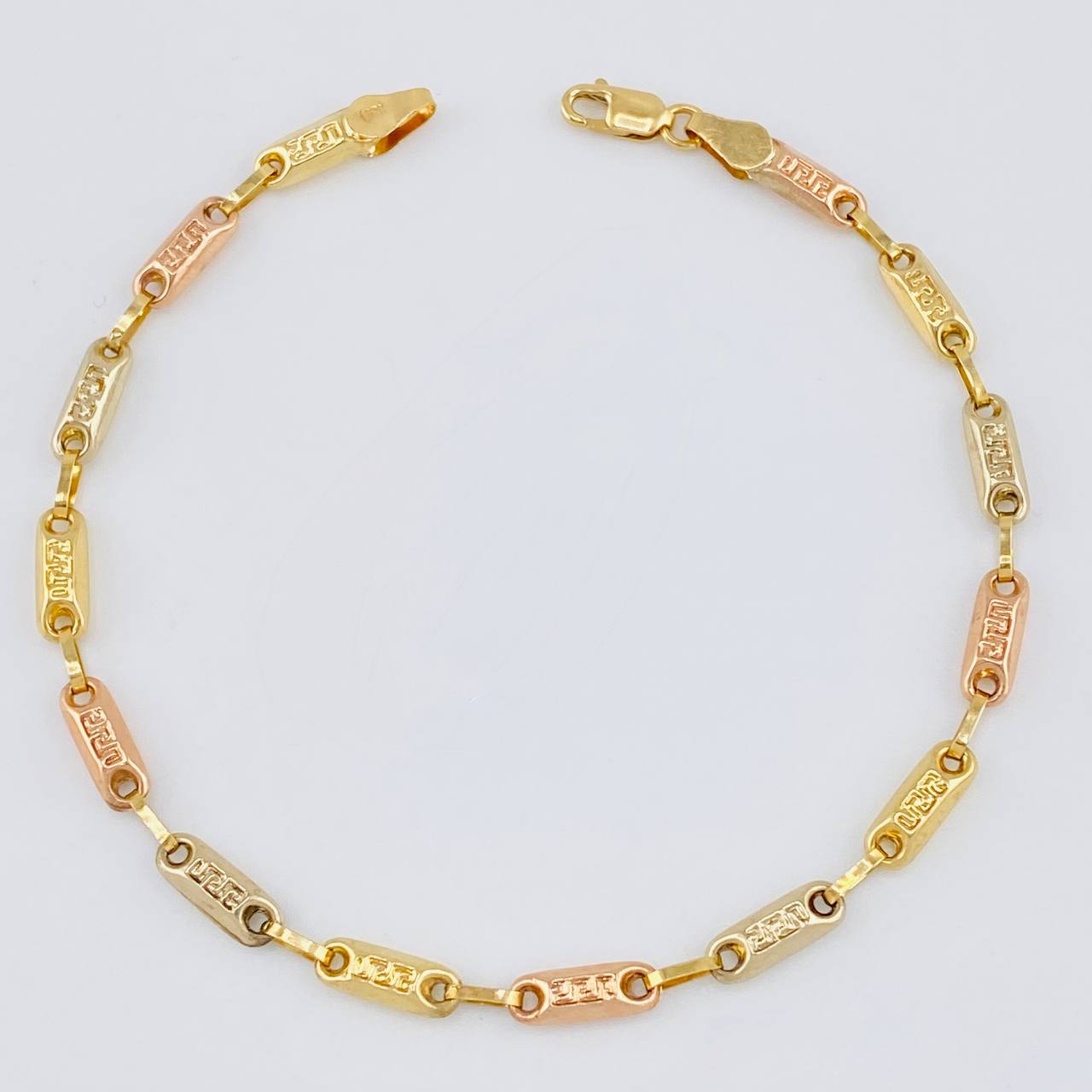 Pulso Rustico Tribal 3.45 g / 7 3/4 in / 3.6 mm Tres Oros 18K