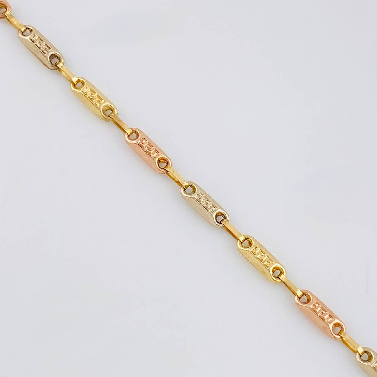Pulso Rustico Tribal 3.45 g / 7 3/4 in / 3.6 mm Tres Oros 18K