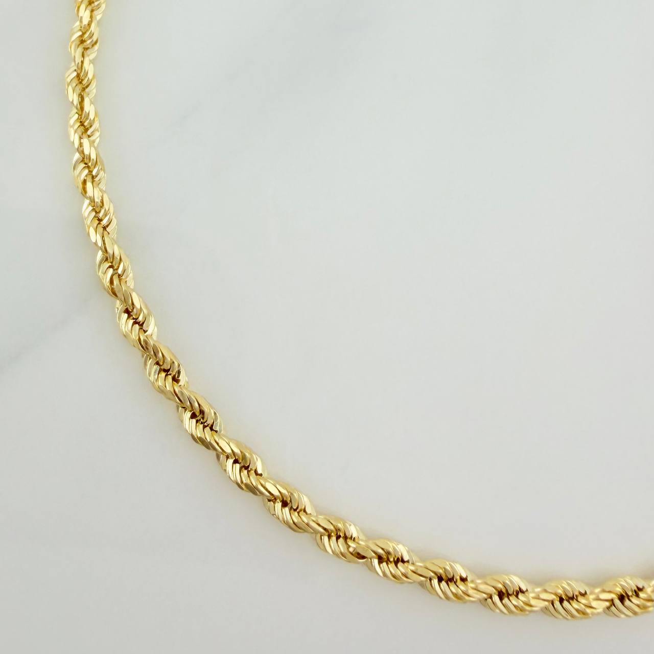 Pulso Lazo 2.35gr / 7 3/4 in / 2mm Oro Amarillo +3 18K $