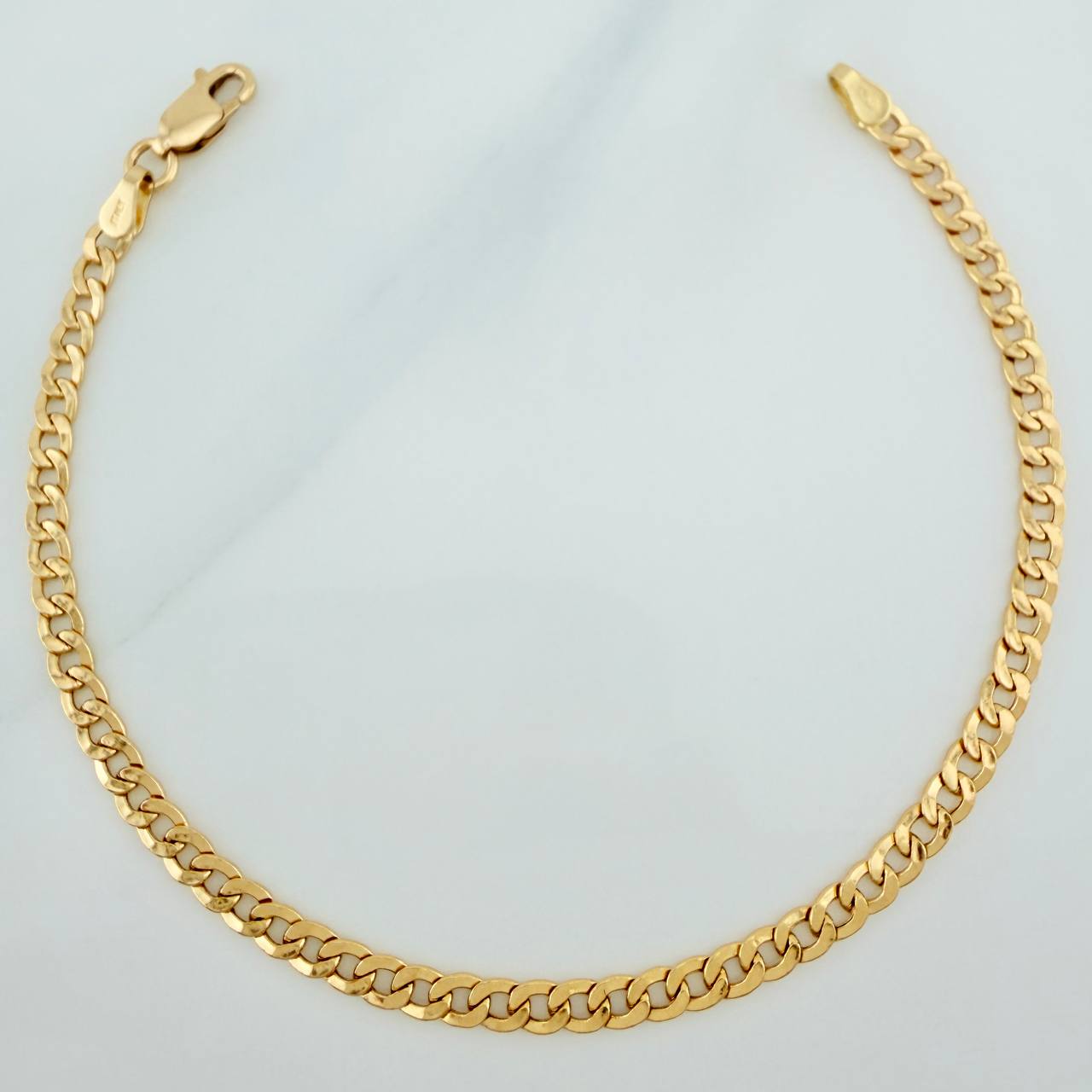 Pulso Cubano 2.75gr / 7 1/2 in / 3mm Oro Amarillo +1 18K $