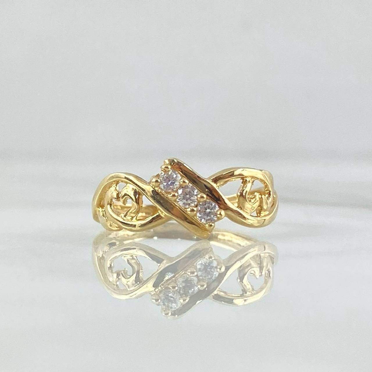 Trio Infinity Heart Ring 1.9gr / Size 6 3/4 / White Zircons 18K Yellow Gold