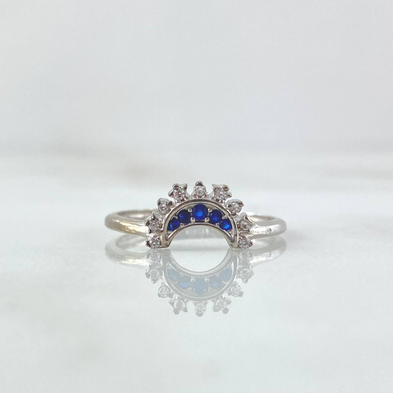 Half Moon Ring 1.75gr / Size 6 1/4 / White Blue Zircons 18K White Gold