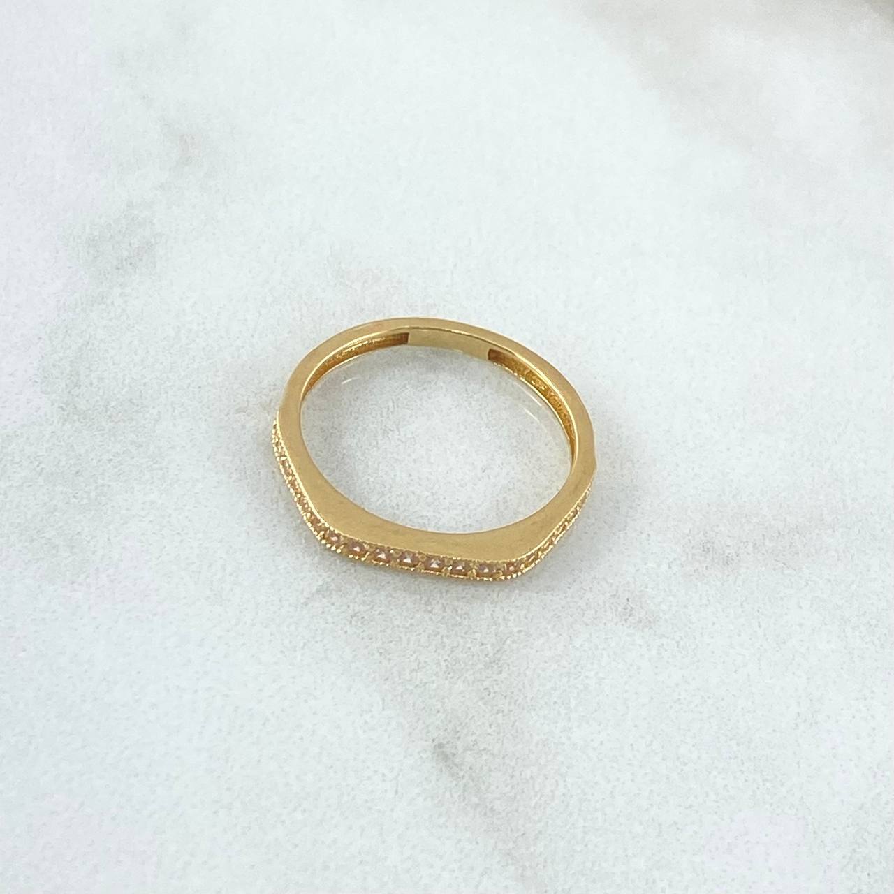 Hexagonal Churumbela Ring 1.4gr / Size 5 1/4 / White Zircons 18K Yellow Gold