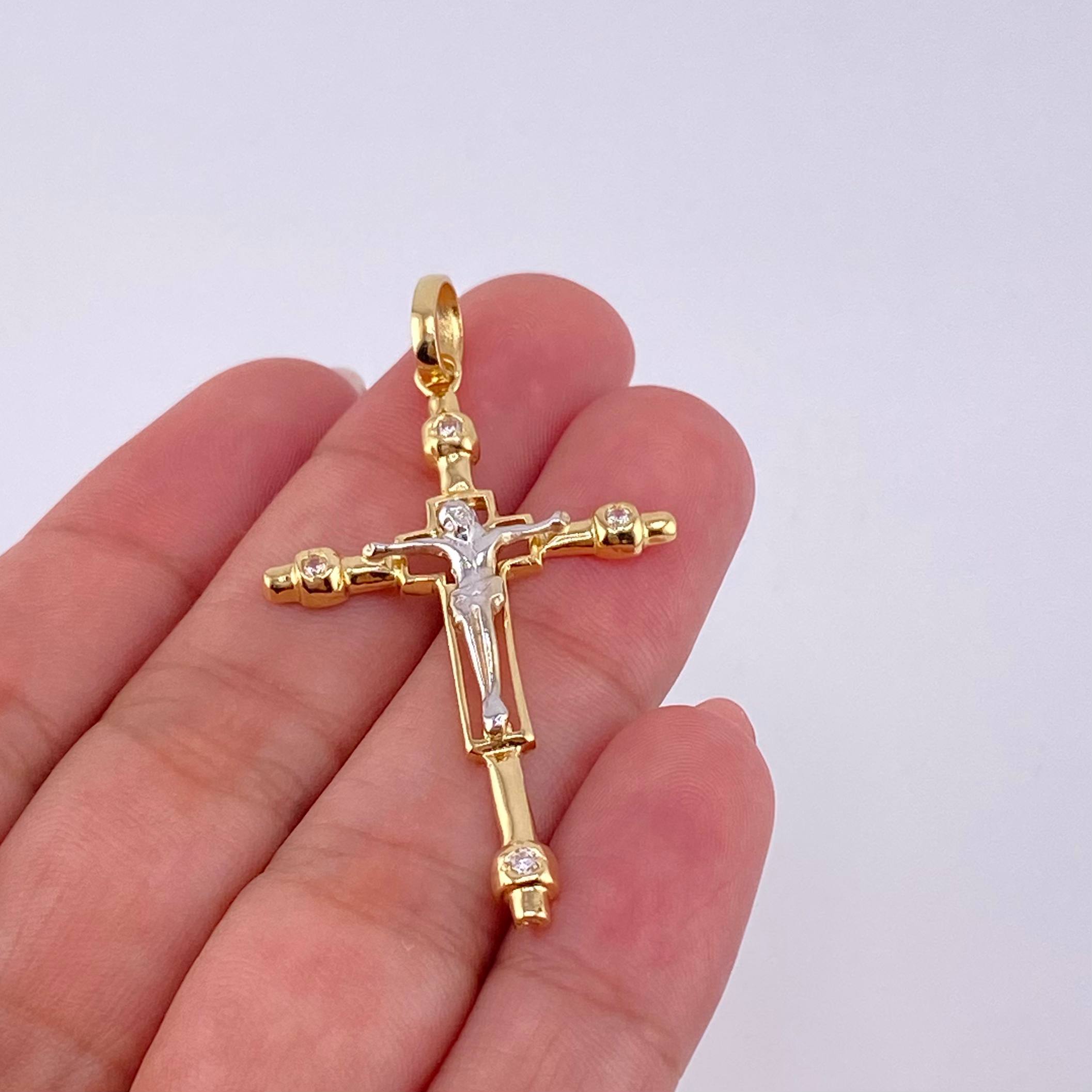 Dije Cruz Cristo 3.65g / 2 in Dos Oros Amarillo Blanco 18K