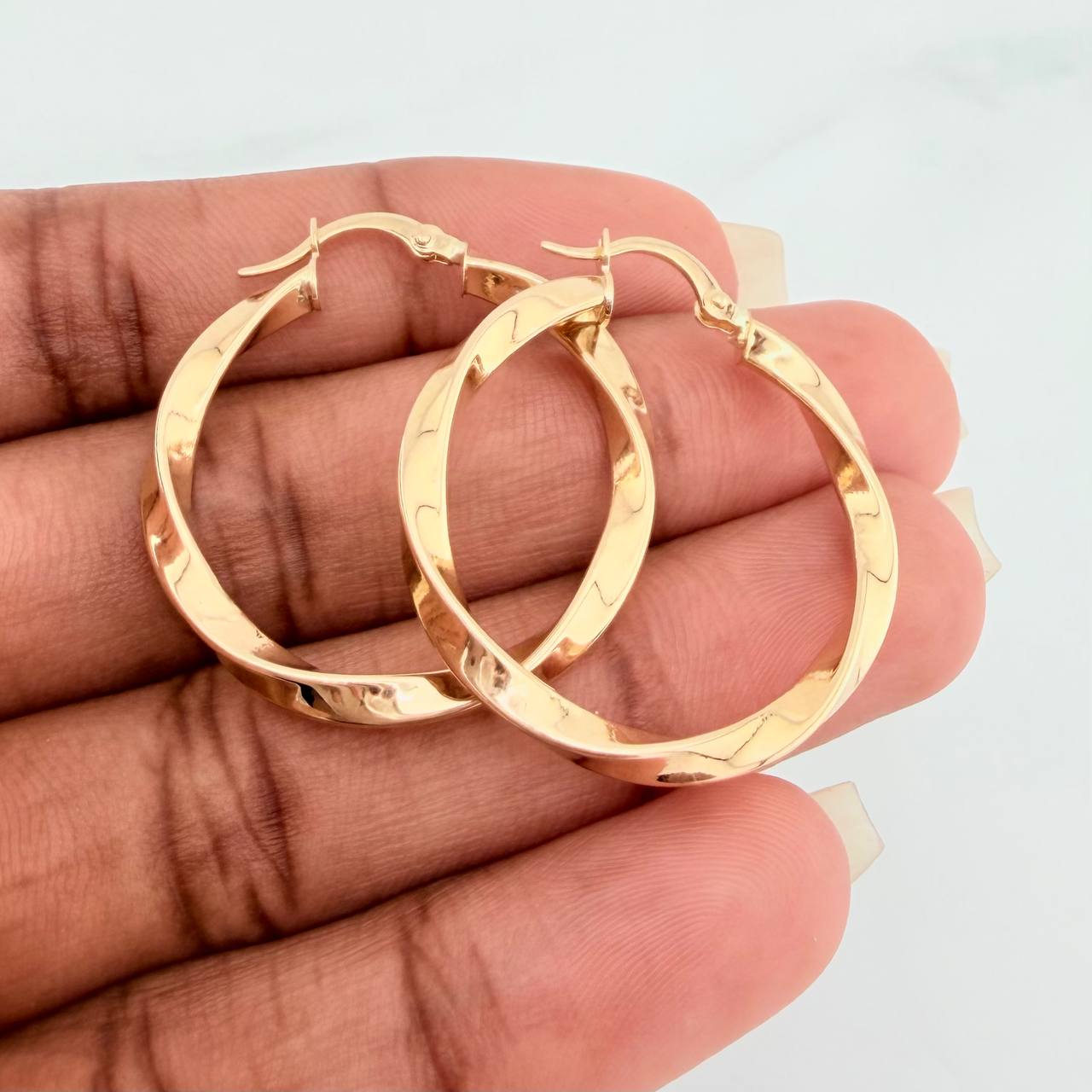 Candongas Mai 2.7gr / 1 1/2 in / Oro Amarillo 18K %