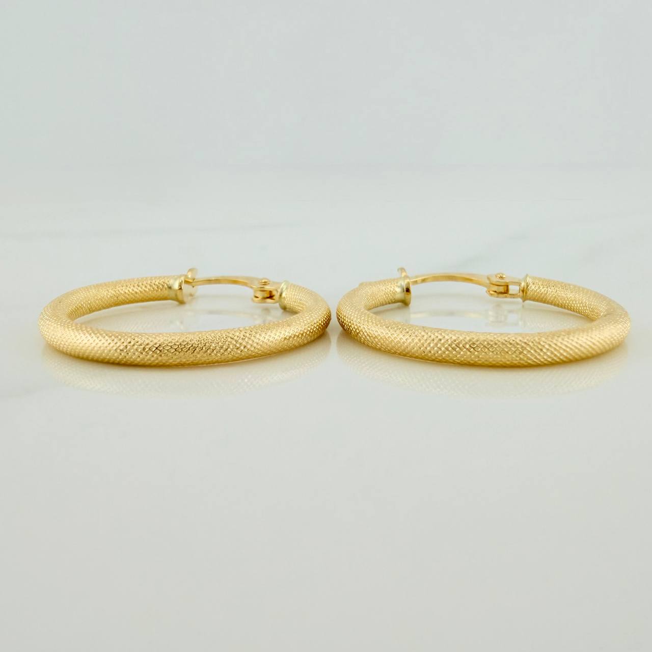Candongas Tefi 1.55gr / 1 in / Oro Amarillo 18K %