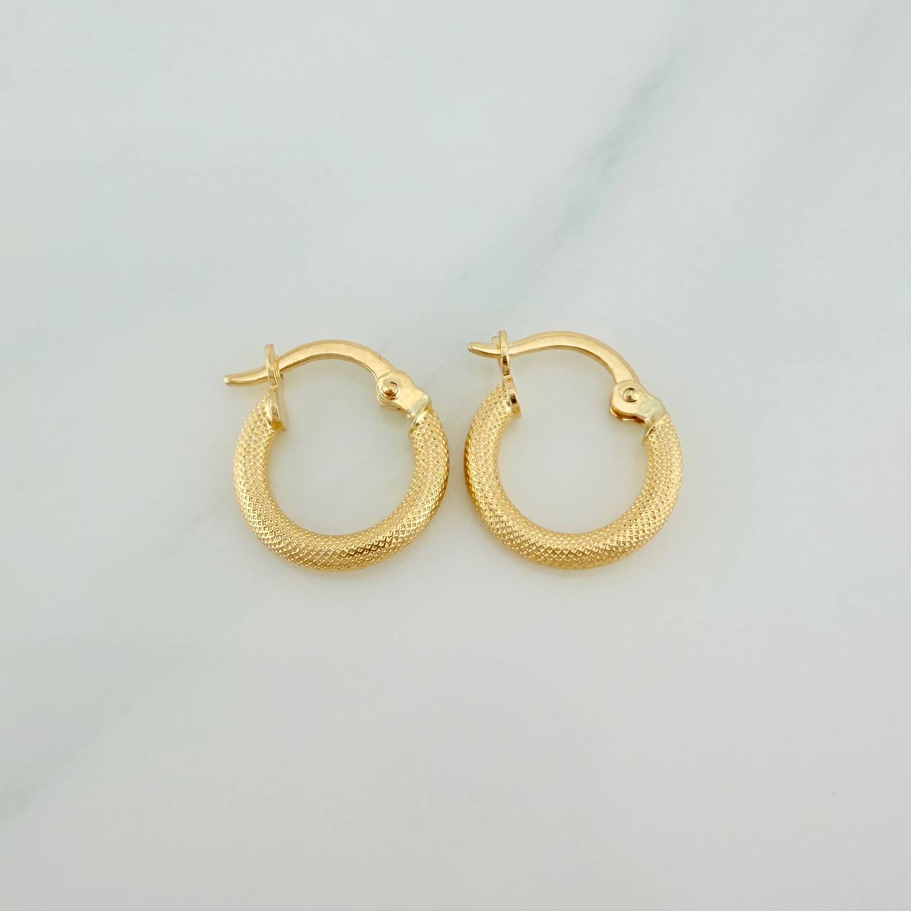 Candongas Tefi 0.95gr / 1/2 in / Oro Amarillo 18K %
