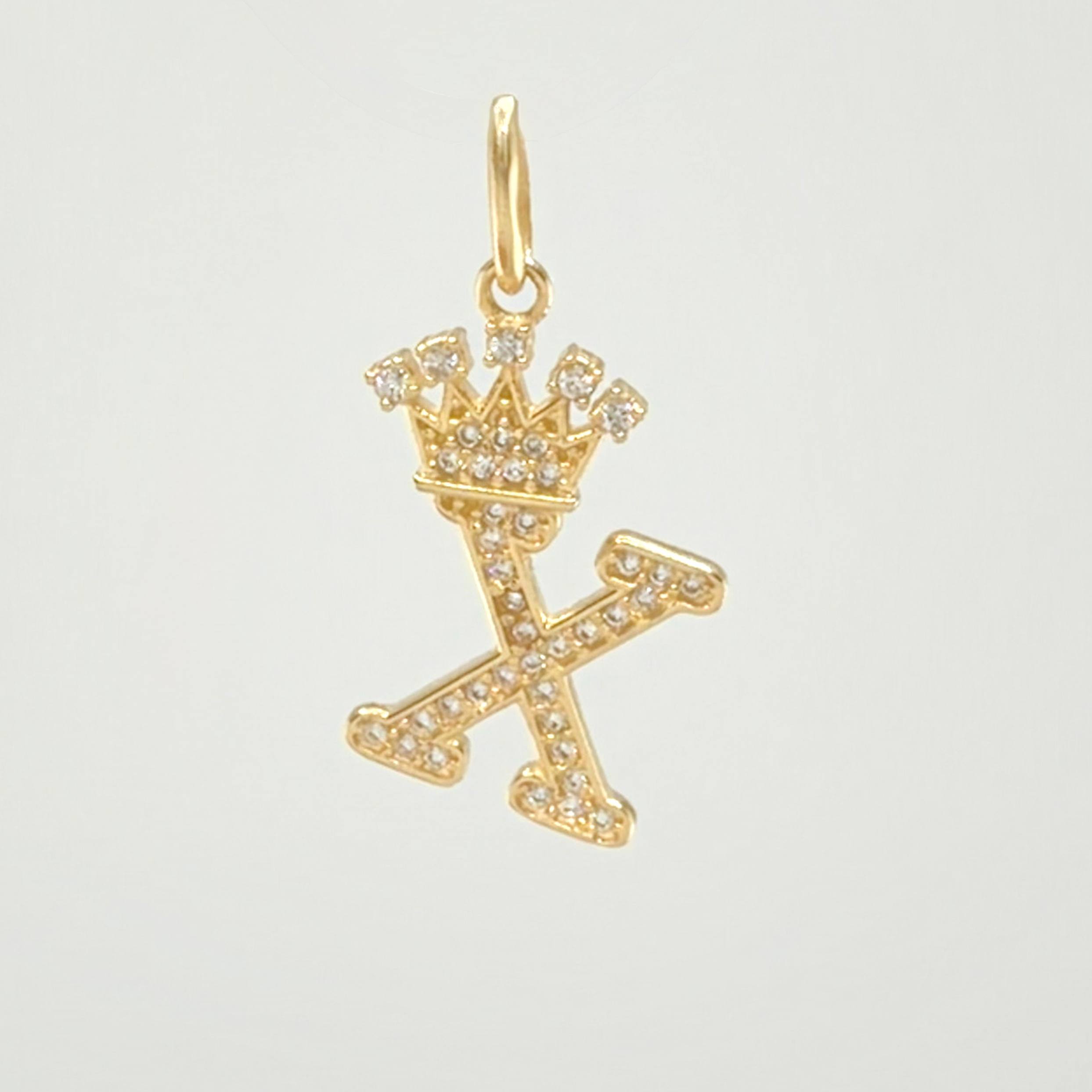 Dije Corona Letra X 2 g / 1 in Oro Amarillo 18K