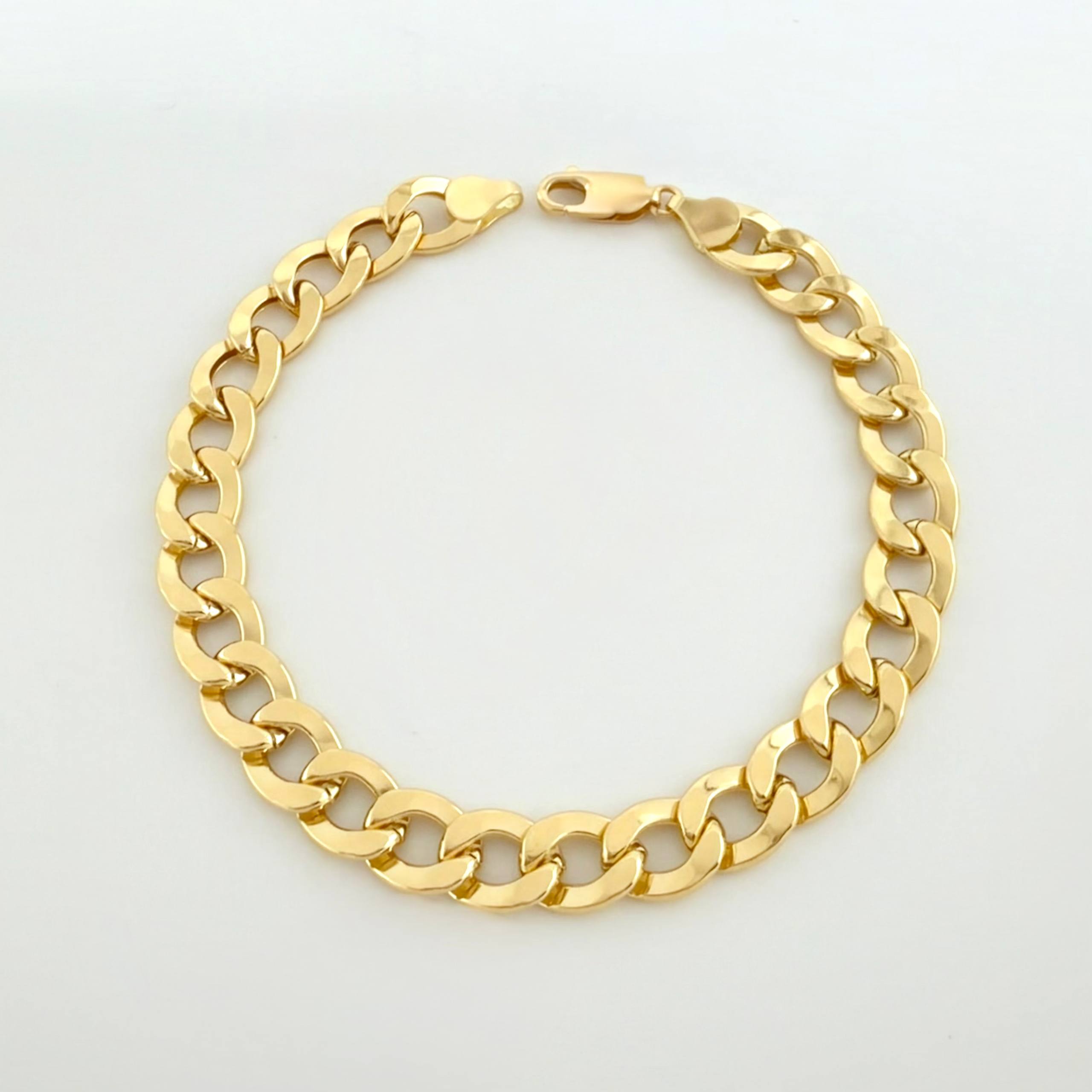 Pulso Cubano 11gr / 8 3/4 in / 8.7mm Oro Amarillo +1 18K ©