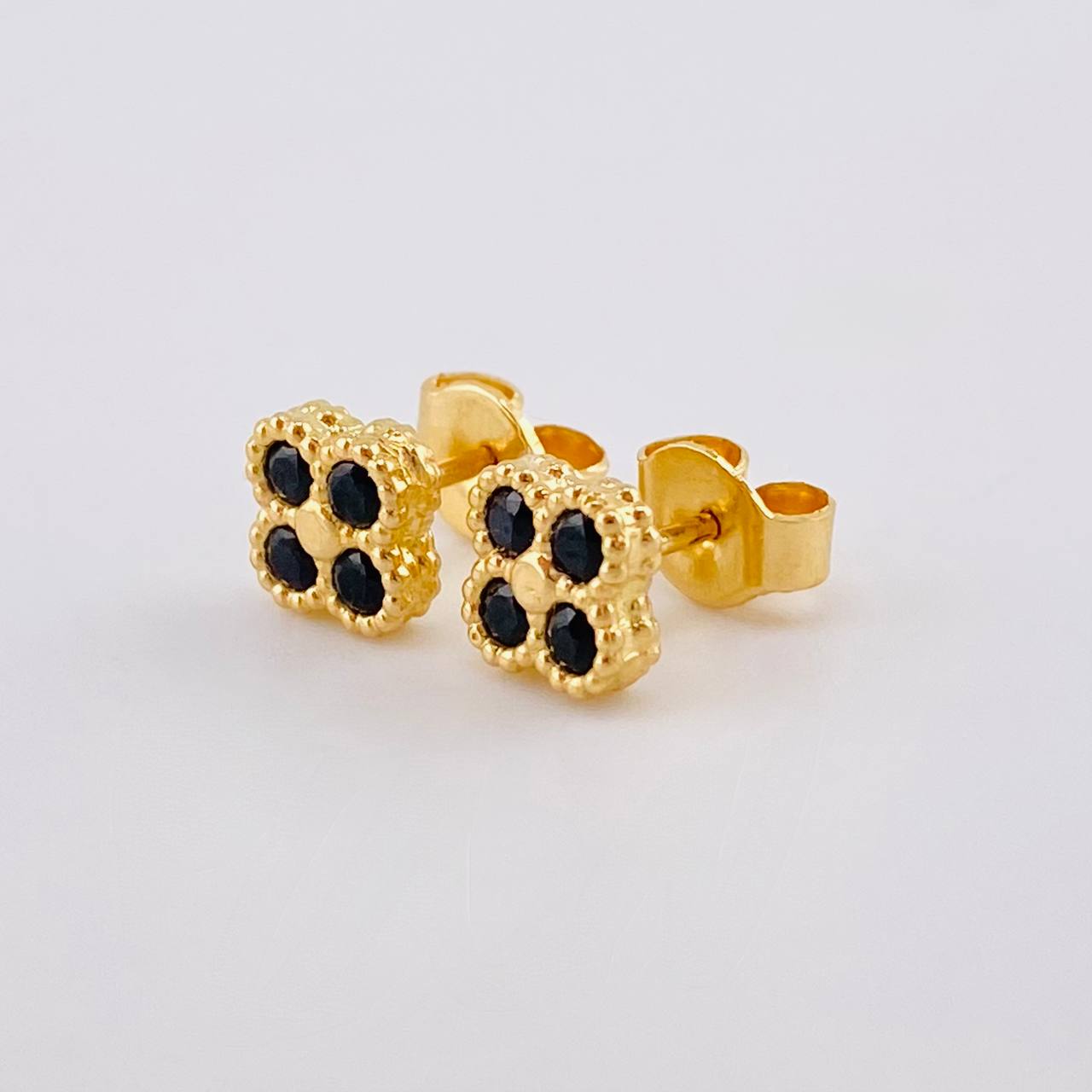 Topos Flor Trebol 1.7 g / in / 6 mm Oro Amarillo 18K