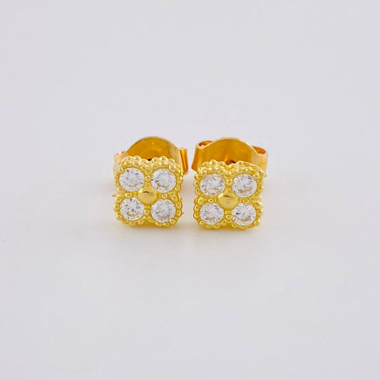 Stud Earrings Flower Clover 1.35 g / in / 5.6 mm Yellow Gold 18K