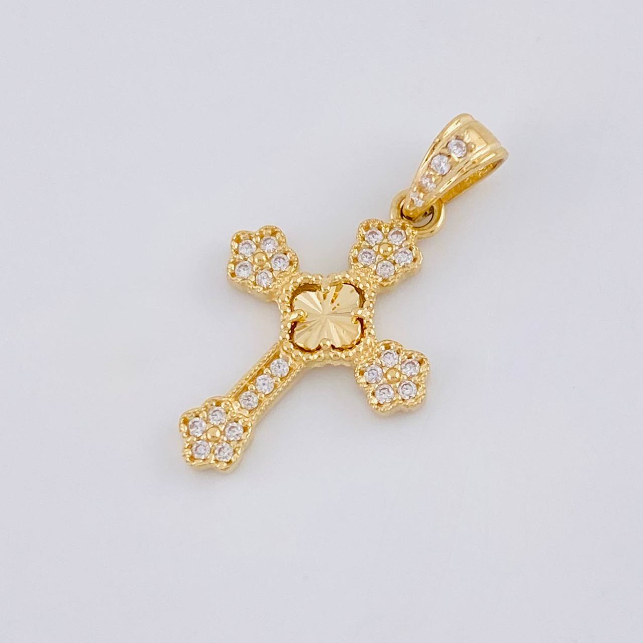 Diamond Cut Clover Cross Pendant Florencial 1.35 g / 1 in 18K Yellow Gold Nac.Esp.