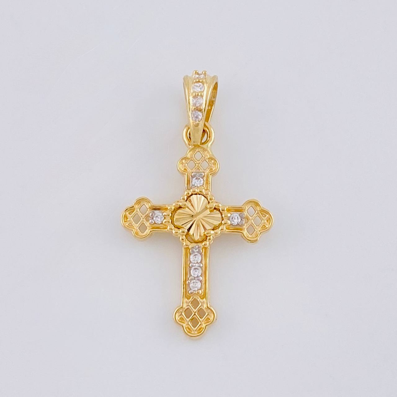 Diamond Cut Clover Cross Pendant Florencial 1.2 g / 1 in 18K Yellow Gold