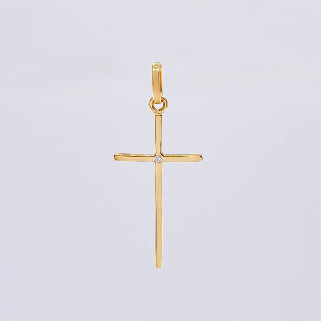 Dije Cruz 0.65 g / 1 1/4 in Oro Amarillo 18K