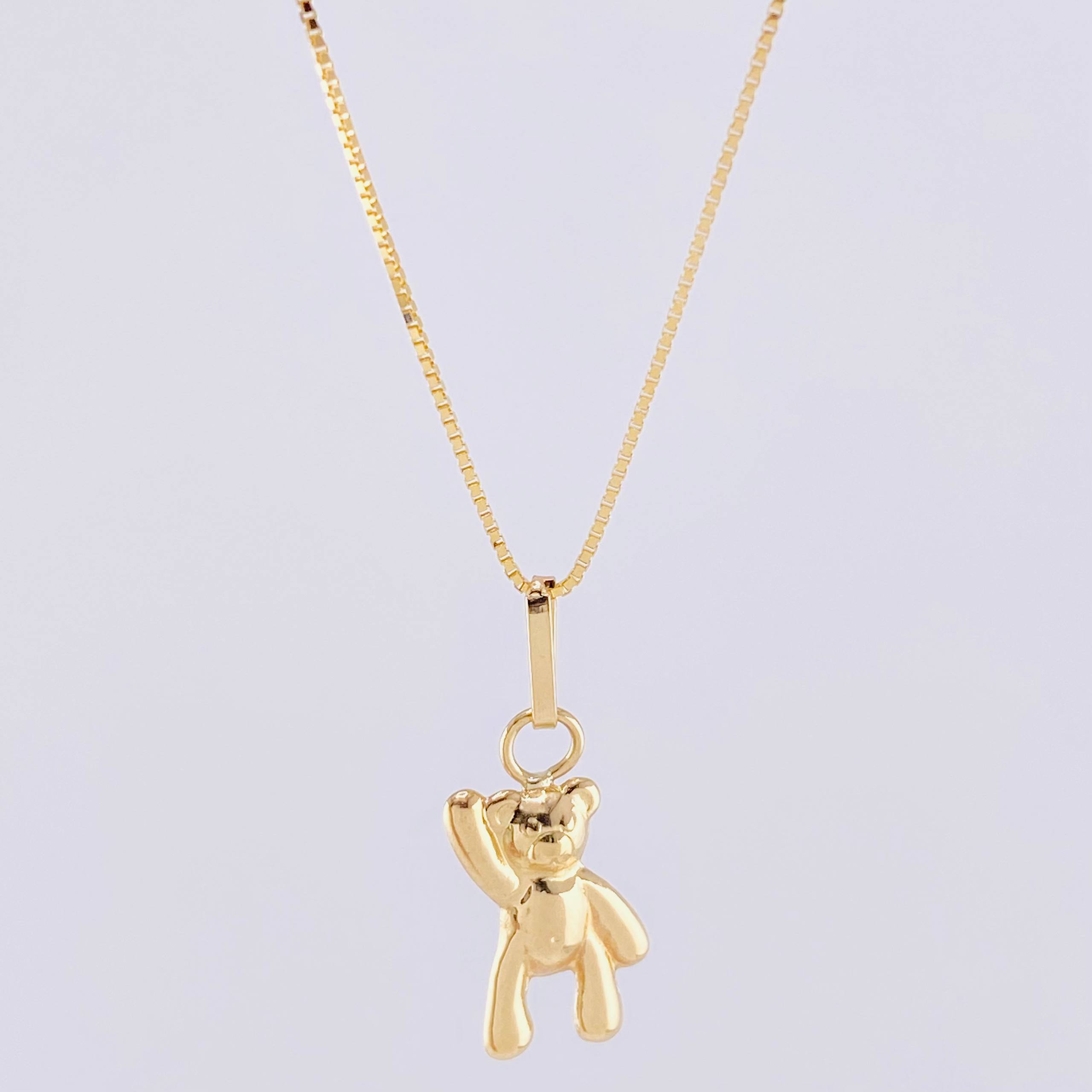 Venetian Chain Set + Bear Pendant Hand Up / 1.45 g / 19 3/4 in 18K Yellow Gold