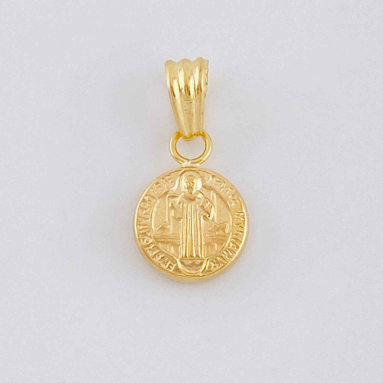 Dije San Benito 0.45 g / 1/2 in Oro Amarillo 18K