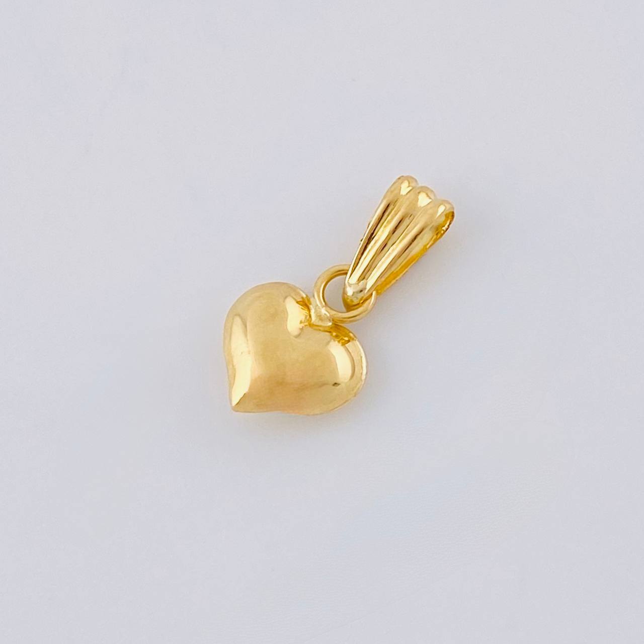 Dije Corazón 0.4 g / 1/2 in Oro Amarillo 18K