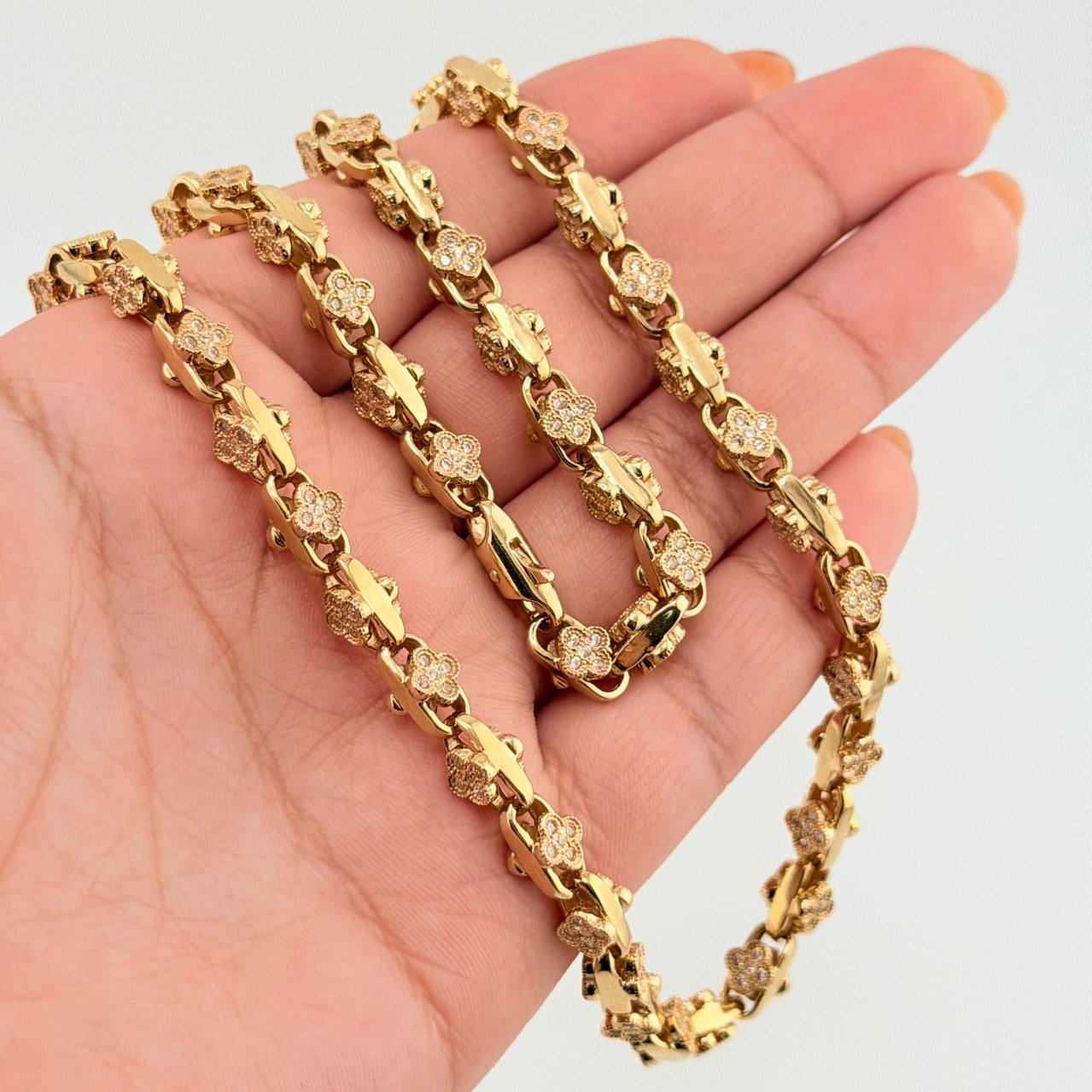 Cadena Rustica Trebol 78.65gr / 25 1/2 in / 5.6mm Oro Amarillo 18K ©