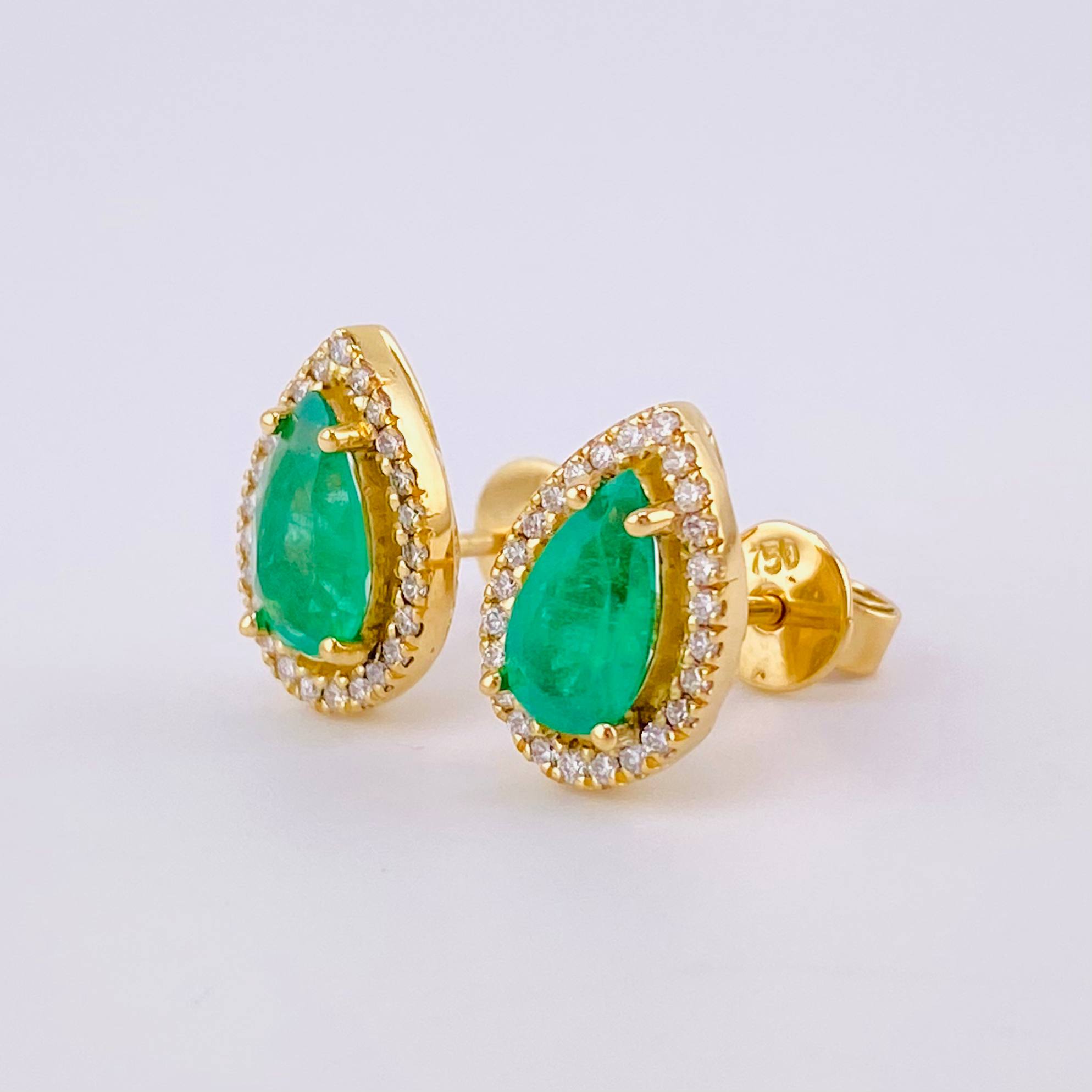 Stud Earrings Set Tears Halo with Emerald Pendant 2.22 carats Diamonds 40 points 6.65g / in / 12.6mm Yellow Gold 18K