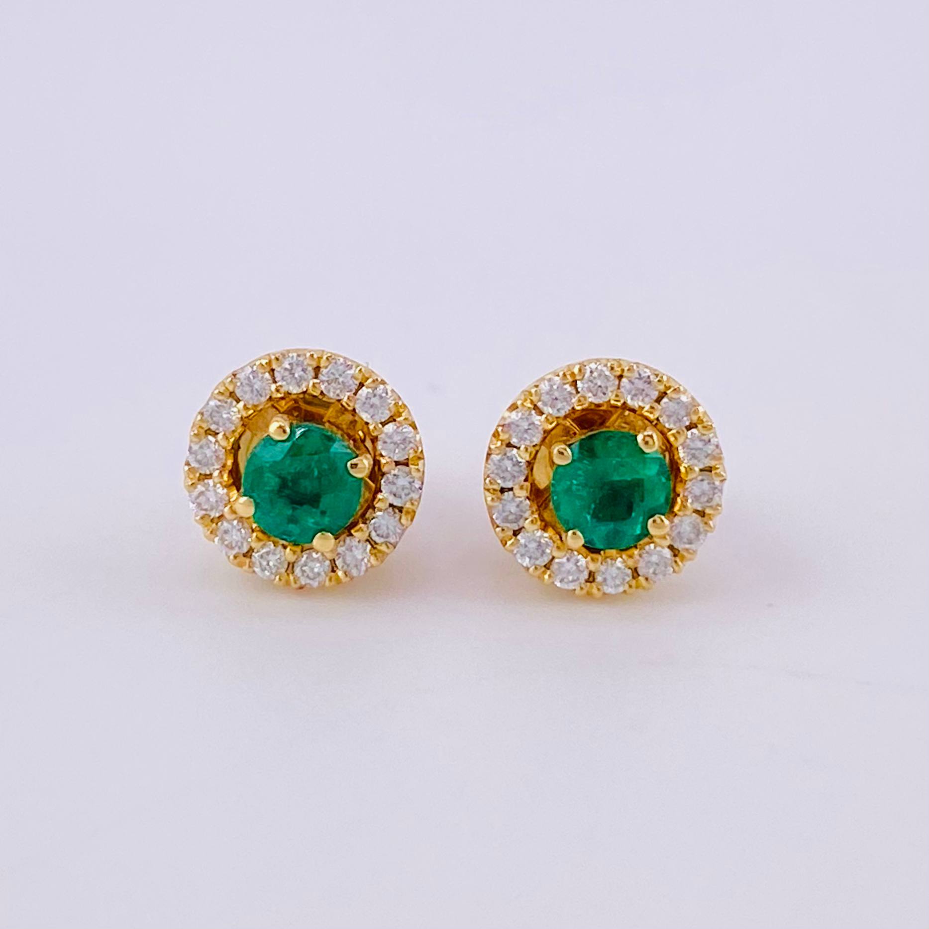 Stud Earrings Round Emeralds 24pts Diamonds 20pts 2.5g / in / 4.4mm Yellow Gold 18K