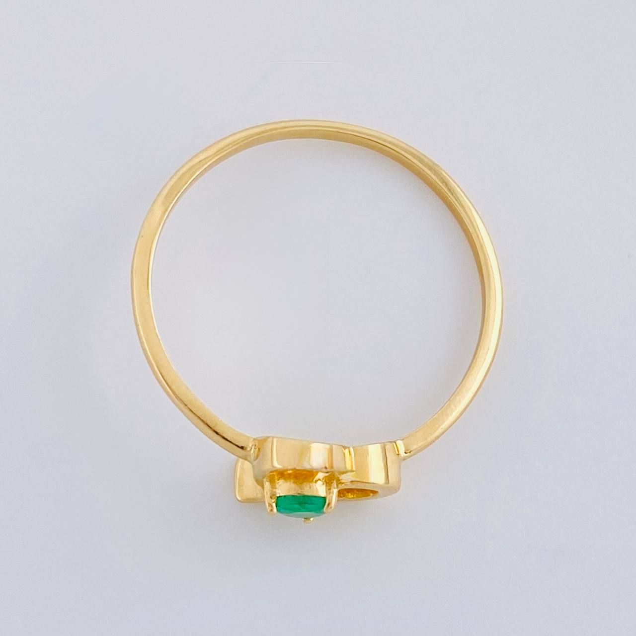 Heart Silhouette Ring with Emeralds 12Pts 1.4 g / T7 18K Yellow Gold