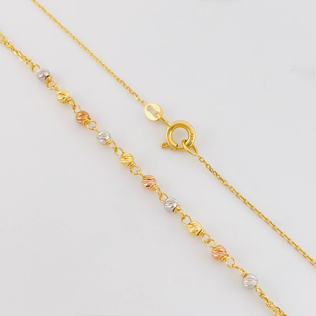 Rosary Cross Miraculous Virgin 3.85g / 18 in / 2.5mm Three Golds 18K