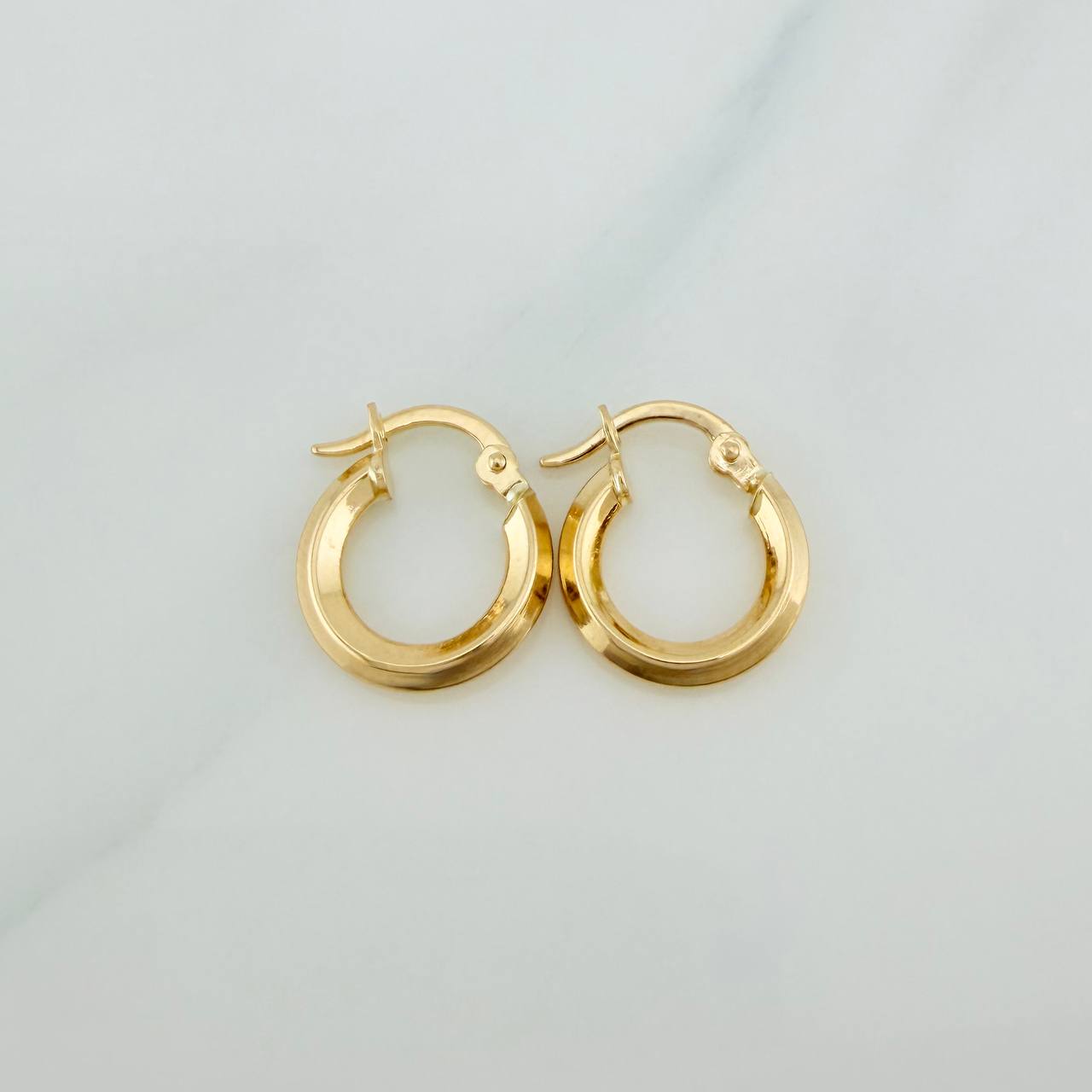 Candongas Clau 1gr / 1/2 in / Oro Amarillo 18K %