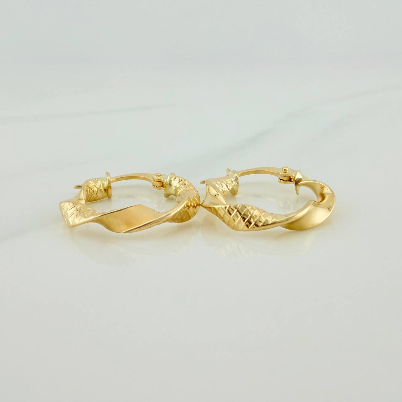 Candongas Remi 1.45gr / 3/4 in / Oro Amarillo 18K %