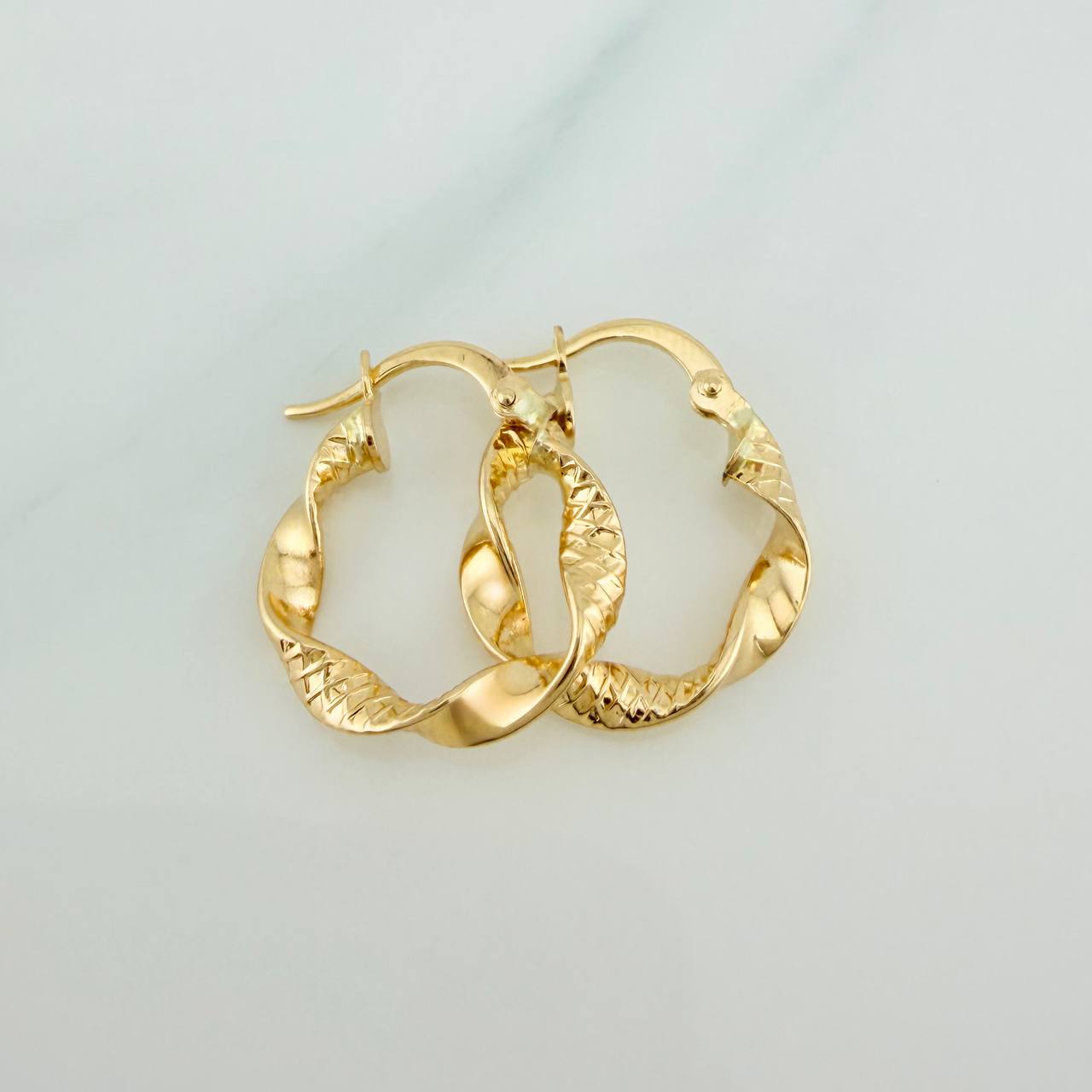 Candongas Remi 1.45gr / 3/4 in / Oro Amarillo 18K %