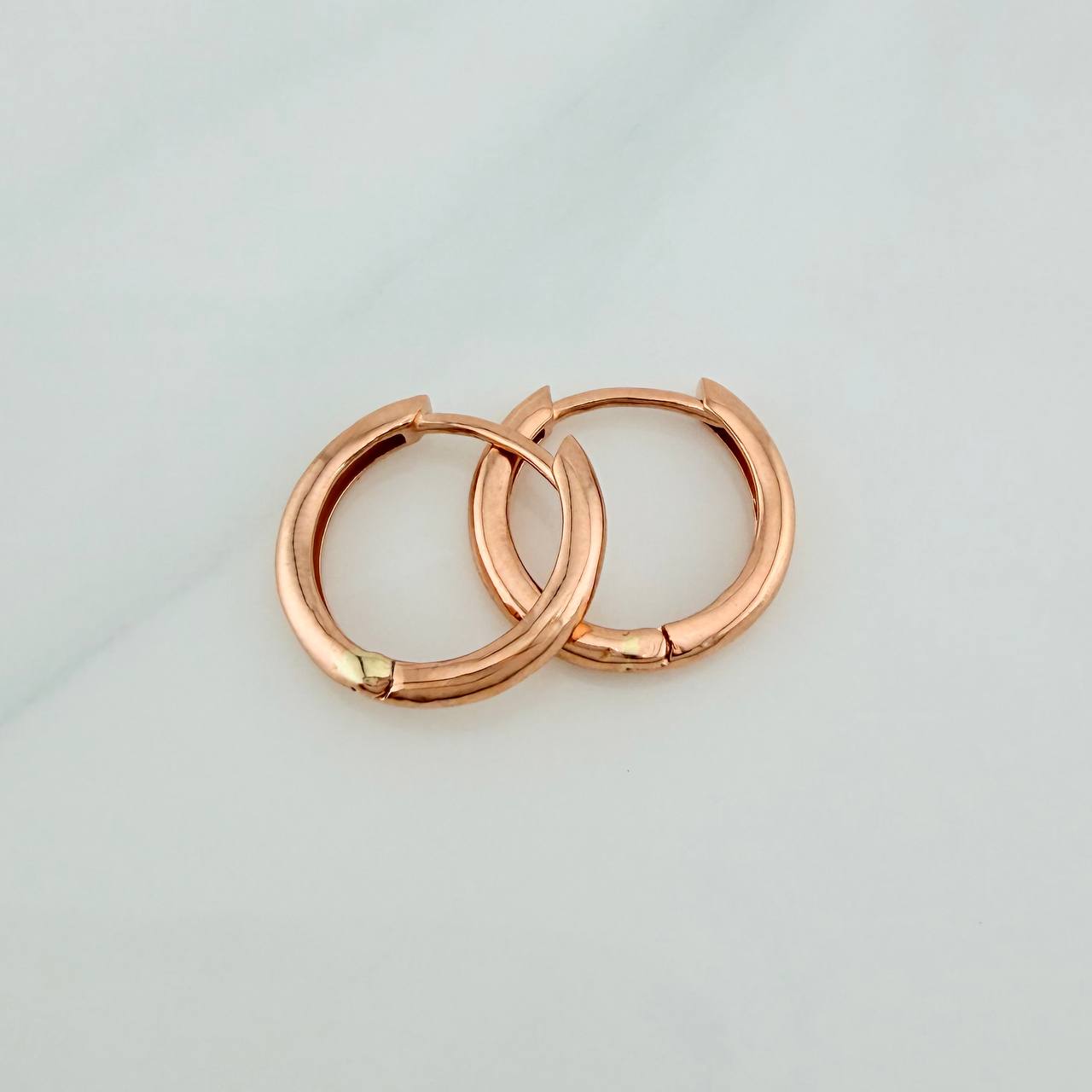 Candongas Aro Liso 2.4gr / 1/2 in / Oro Rosa 18K %