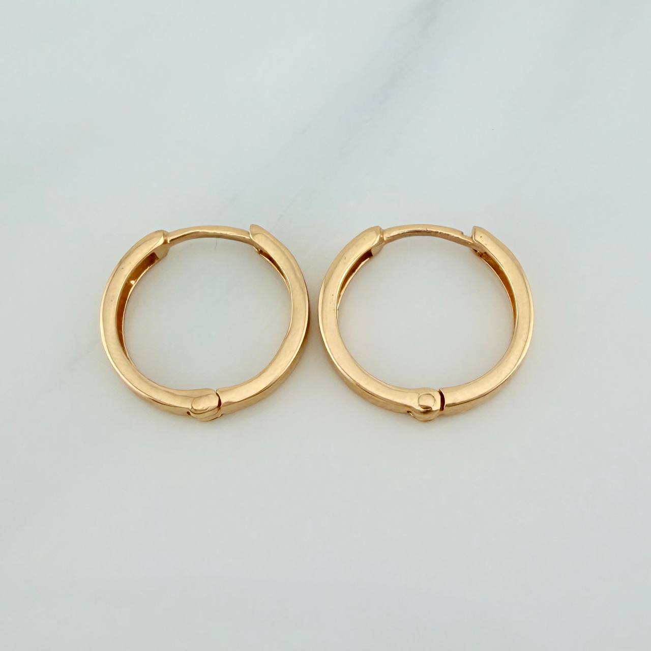 Candongas Carril 1.65gr / 1/2 in / Oro Amarillo 18K %