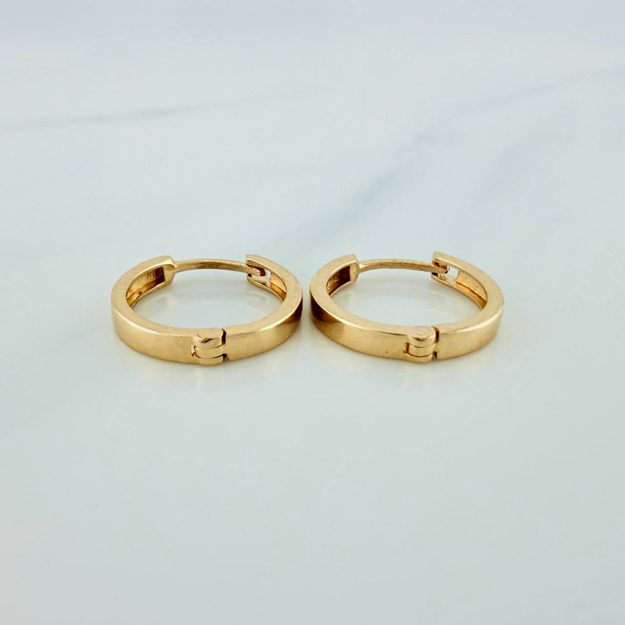 Candongas Carril 1.65gr / 1/2 in / Oro Amarillo 18K %