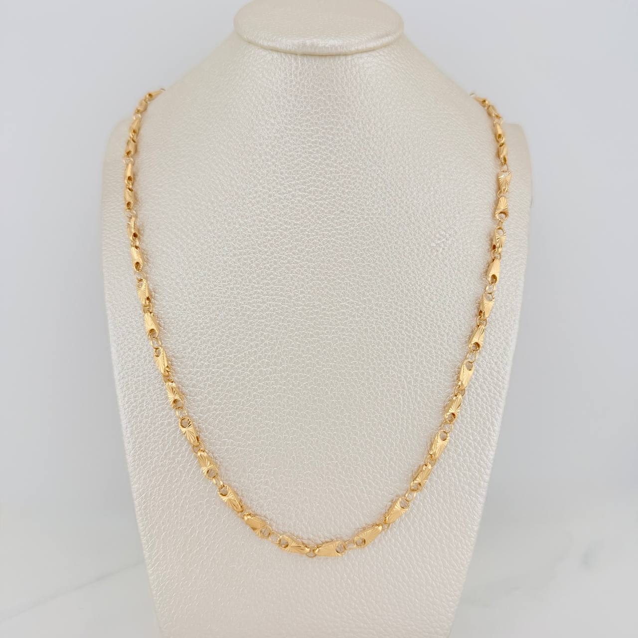 Rustic Spike Chain 11.2gr / 24 1/2 in / 3.9mm 18K Yellow Gold %