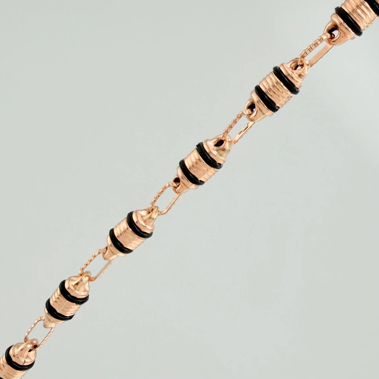 Cadena Rustica Barril 13.85gr / 23 3/4 in / 4.4mm Oro Rosa 18K %