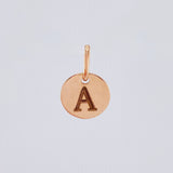 Dije Placa Letra A 0.9gr / 1/2 in / Oro Rosa 18K *