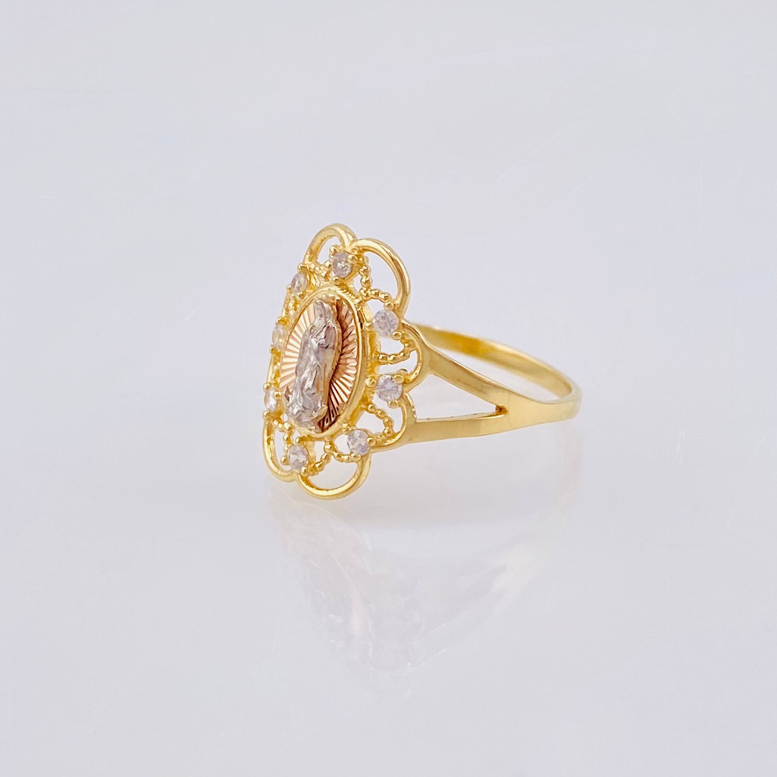 Anillo Virgen De Guadalupe 2.9gr / T7 1/2 / Tres Oros 18K *