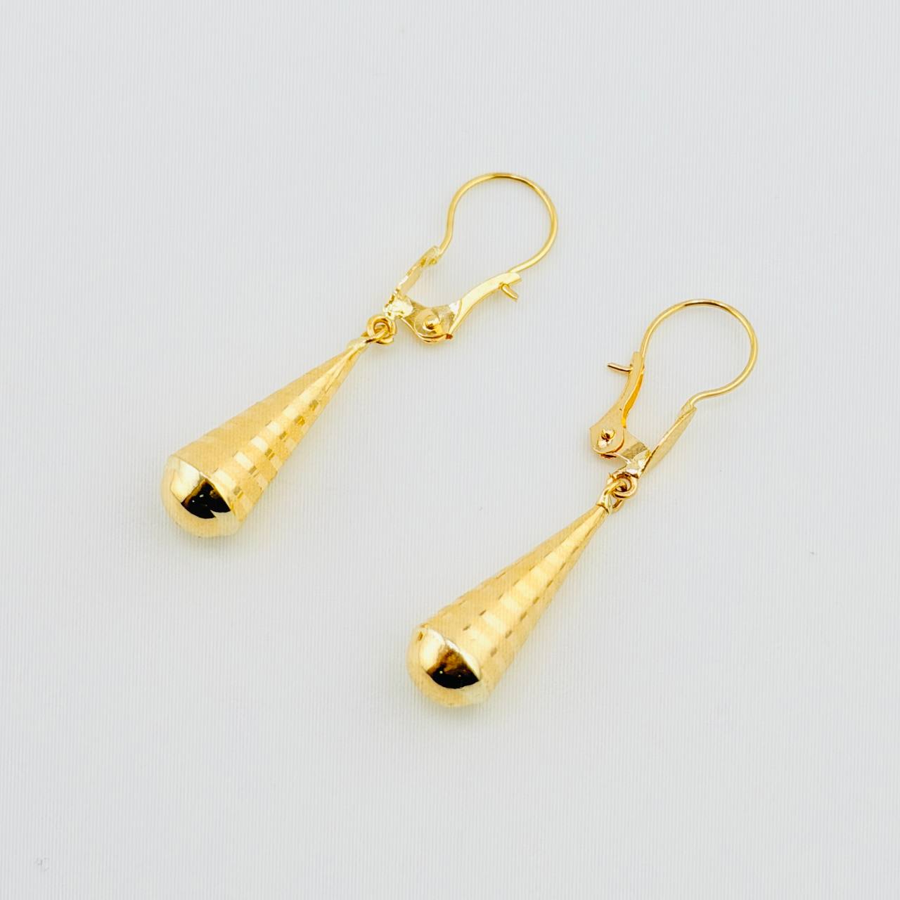 Candongas Lagrima 0.7gr / 1 in / Oro Amarillo 18K