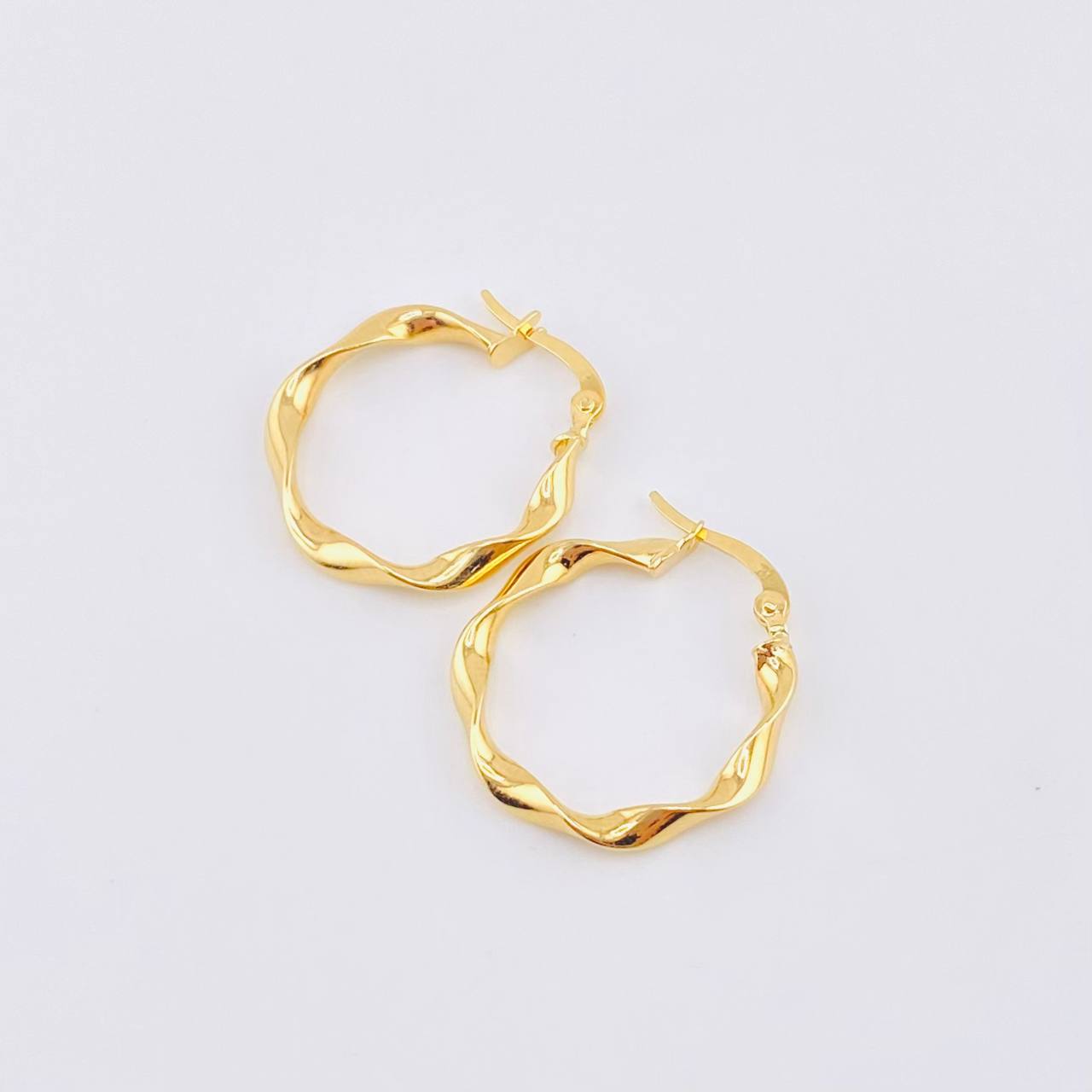 Candongas Amber 1.6gr / 1 in / Oro Amarillo 18K ©