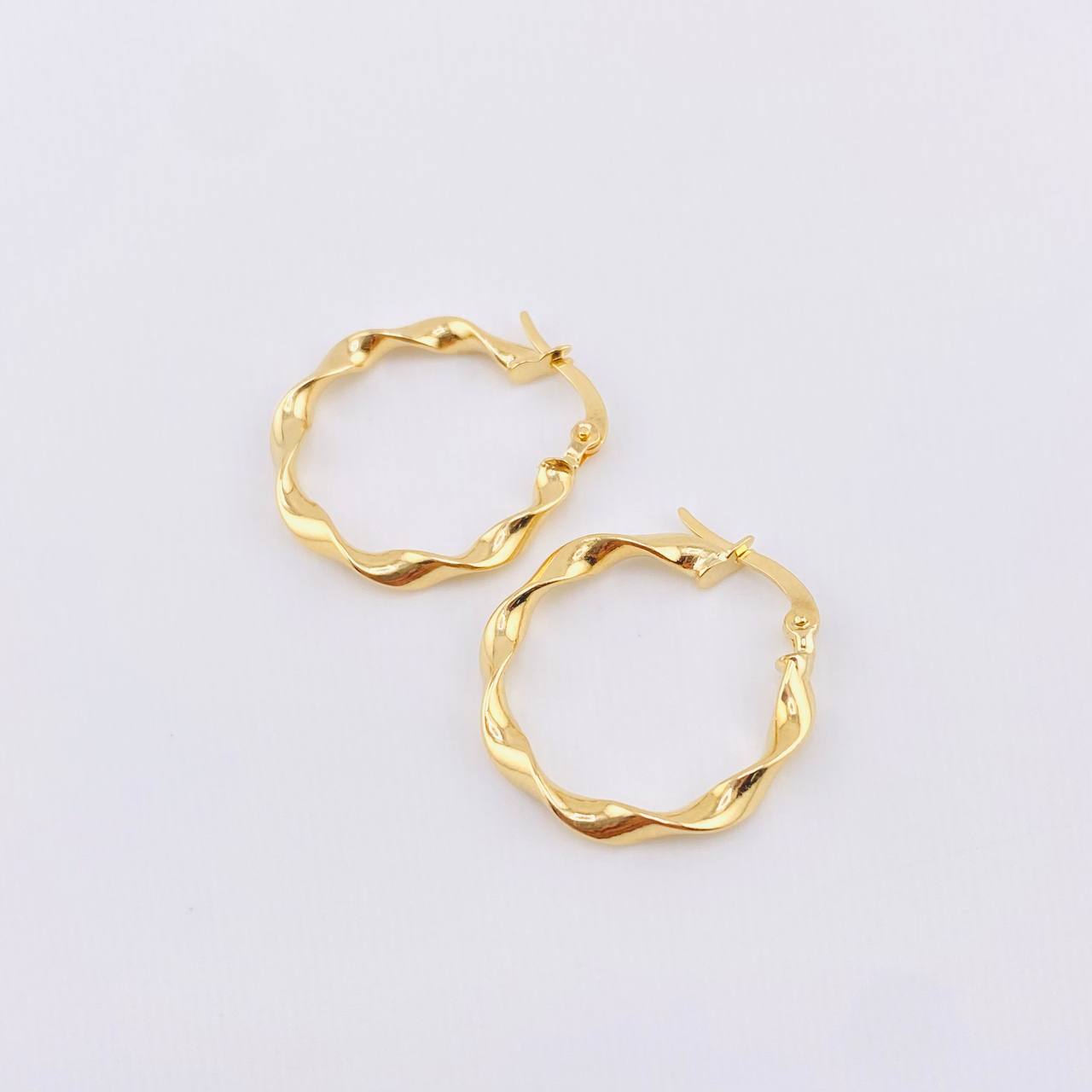 Candongas Amber 1.55gr / 1 in / Oro Amarillo 18K ©